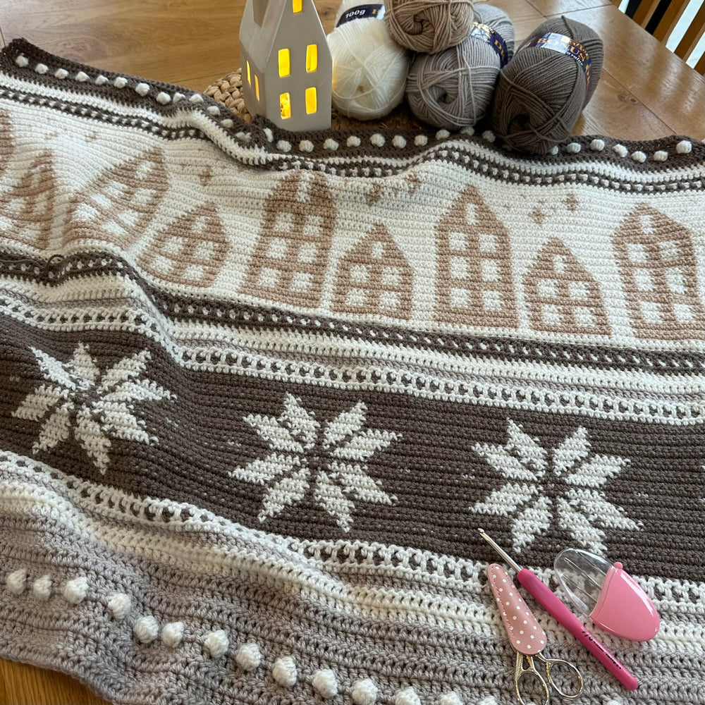
            
                Load image into Gallery viewer, MadeByAnita - &amp;quot;Cosy Winter Wishes” Blanket Yarn Pack
            
        