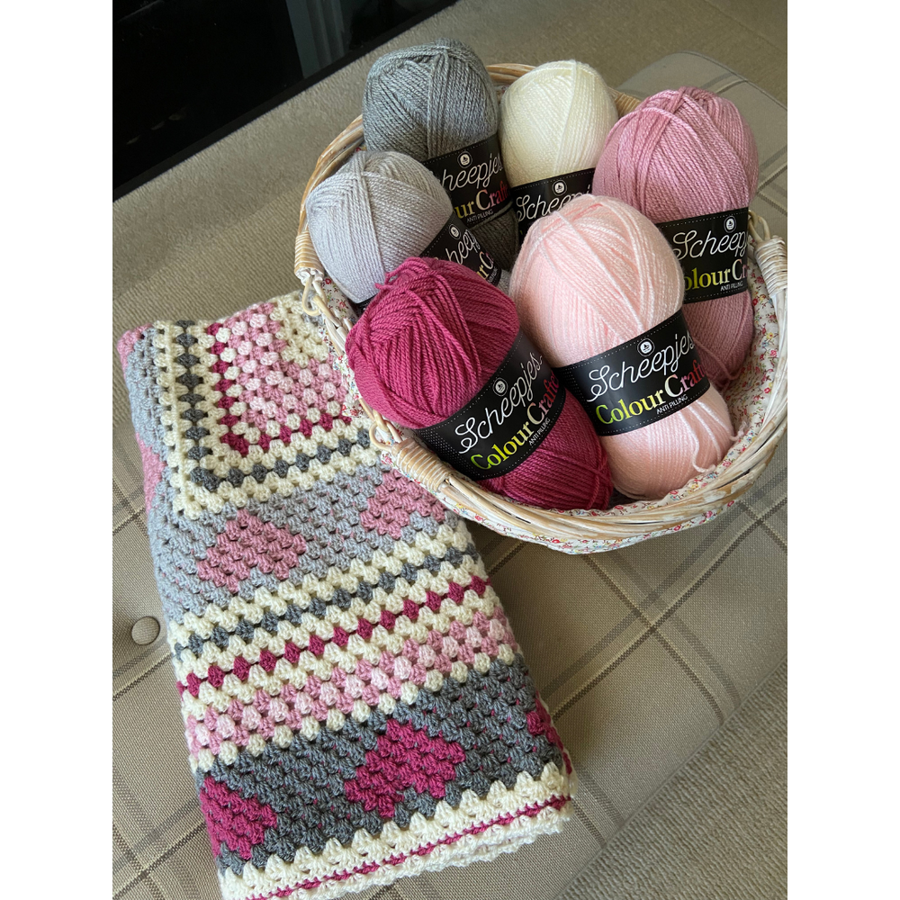 MadeByAnita - Emma’s Hearts Blanket Yarn Pack