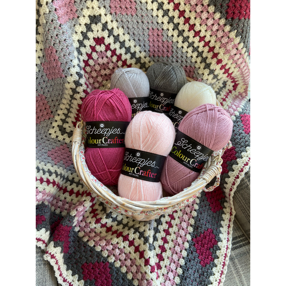 MadeByAnita - Emma’s Hearts Blanket Yarn Pack